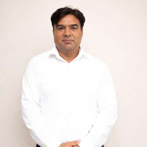 Dr Saleem Abbas