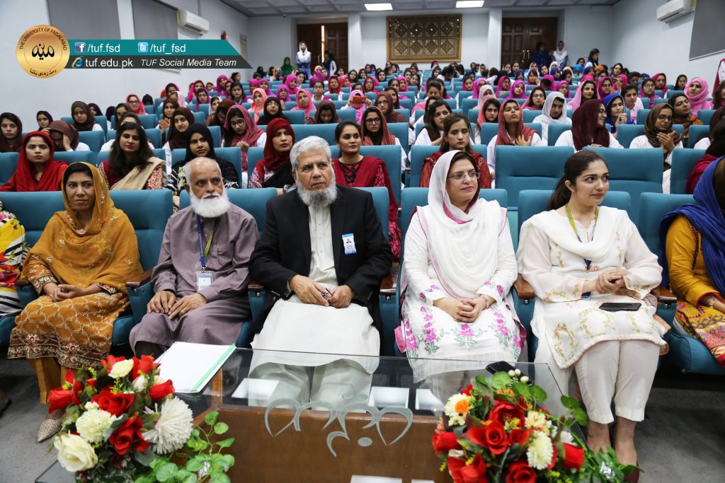 SCHOLARSHIP AWARD CEREMONY