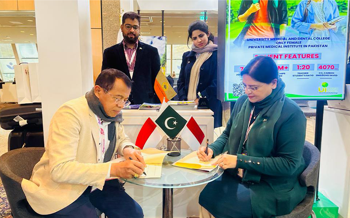 The University of Faisalabad signed MoU with Universitas Negeri Padang