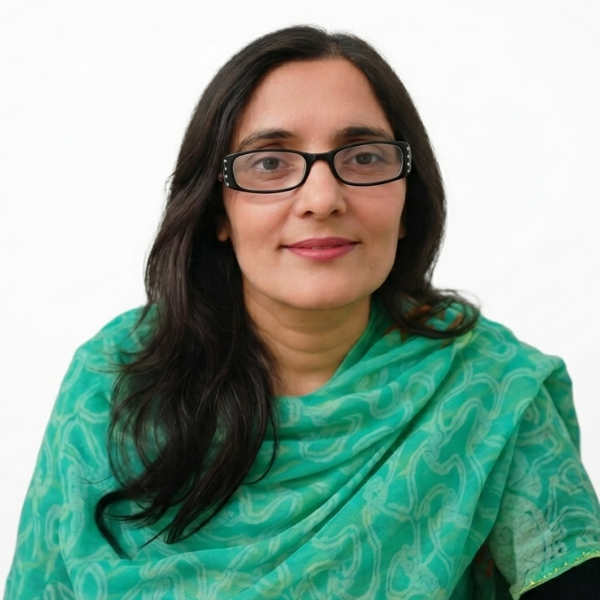 Dr Aliya Fahmi