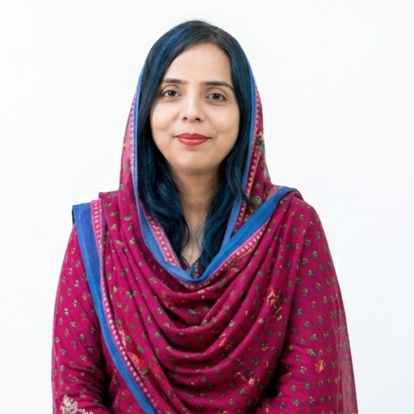 Dr Humeira Khalil