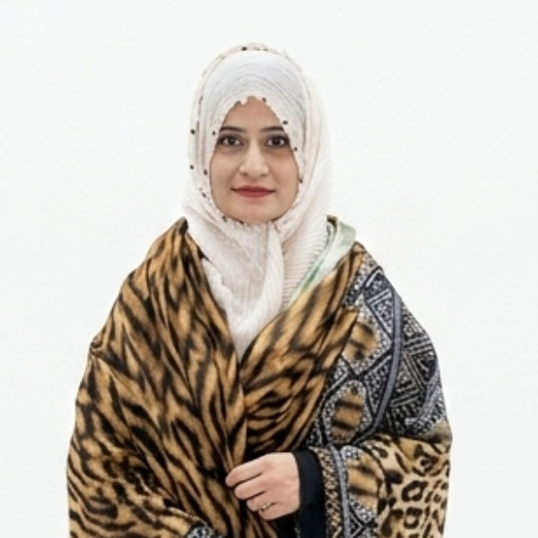 Dr Nida Gull